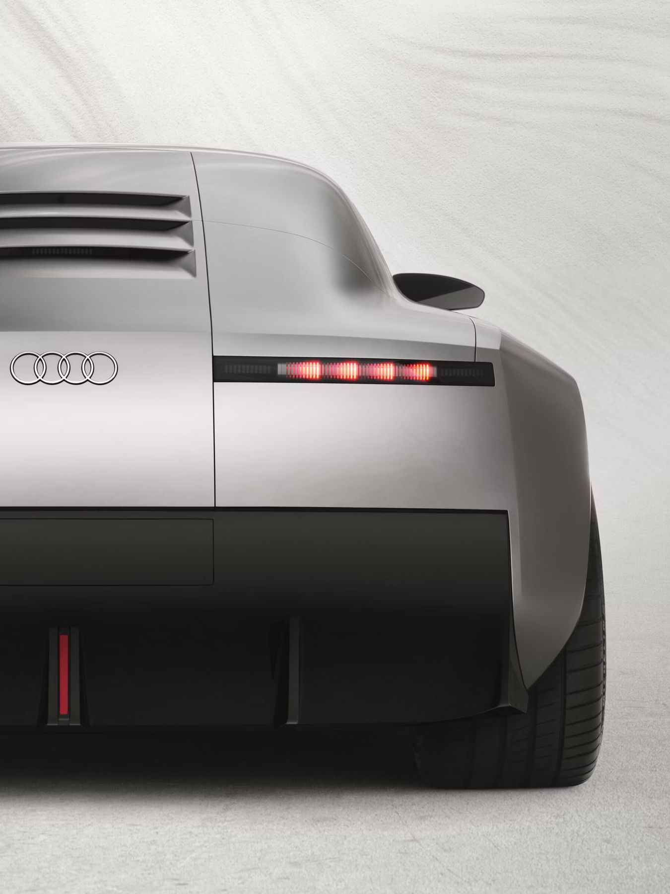 Detaliu din spatele Audi Concept C